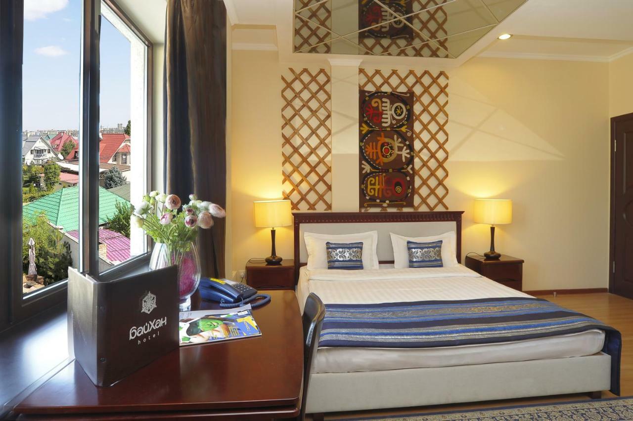 Tian-Shan Hotel Bishkek Ngoại thất bức ảnh